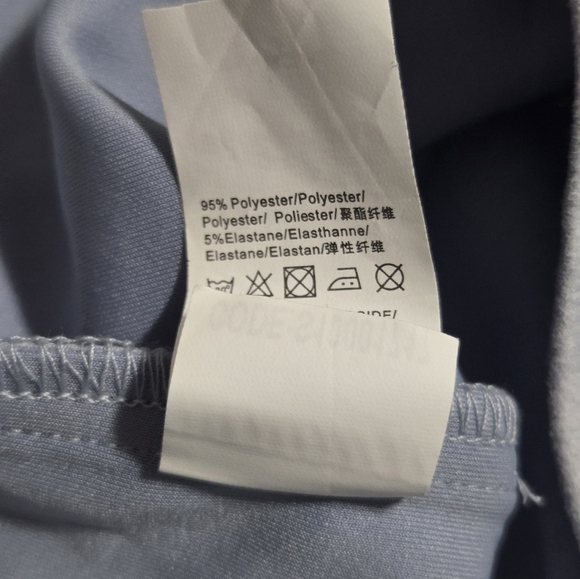 Missguided Faux Suede Skirt - Picture 5 of 6